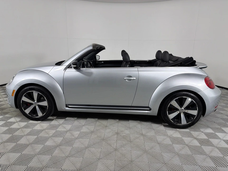 2013 Volkswagen A5 Beetle - Image 8 of 21