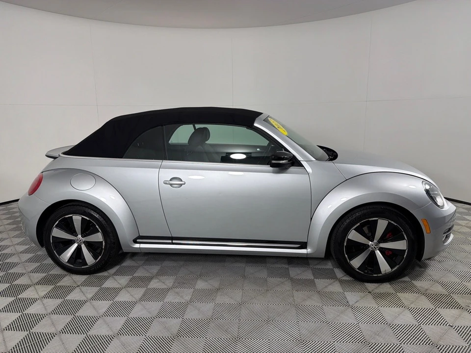 2013 Volkswagen A5 Beetle - Image 13 of 21