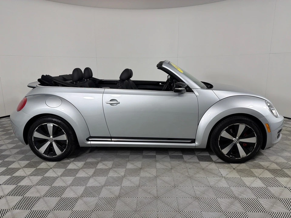 2013 Volkswagen A5 Beetle - Image 4 of 21