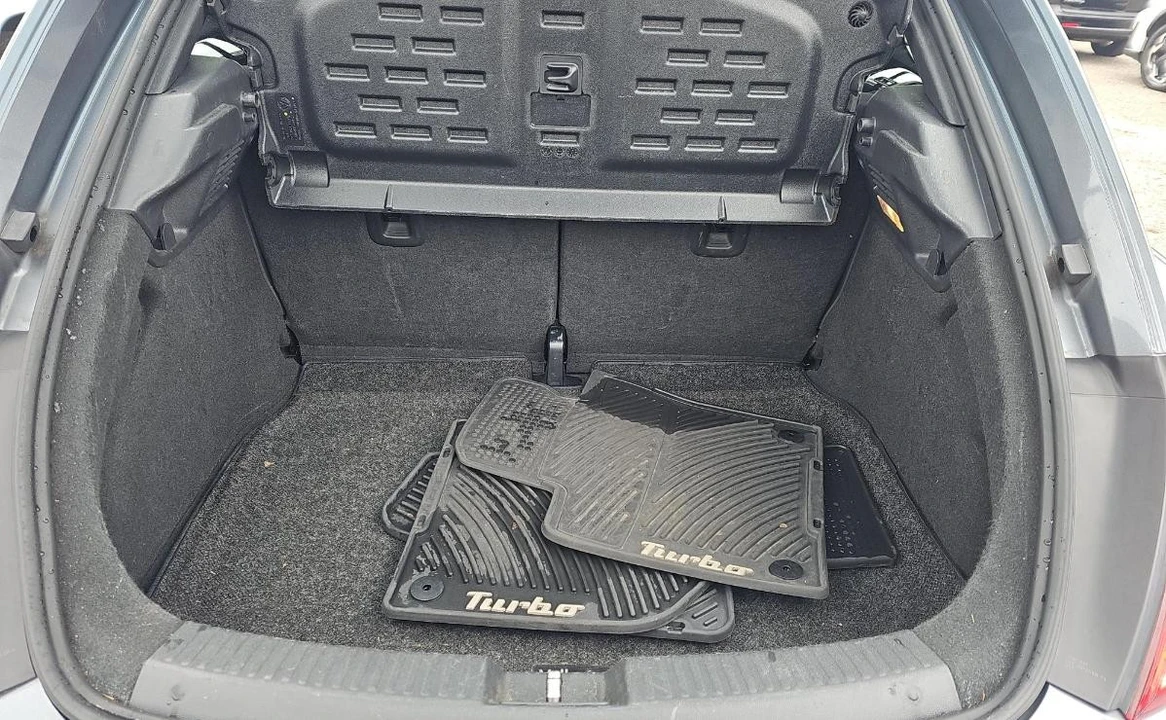 2013 Volkswagen A5 Beetle - Image 14 of 14