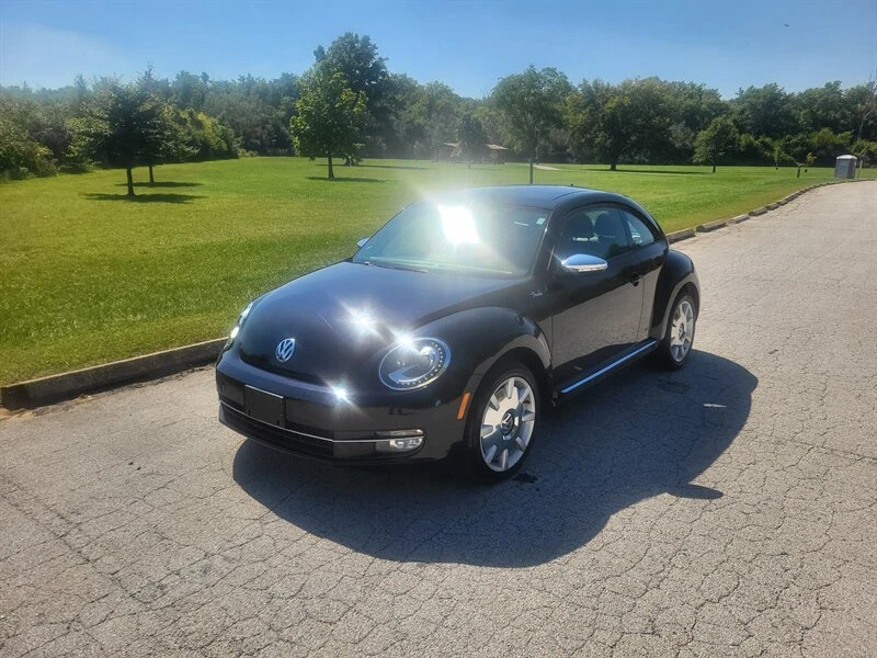 2013 Volkswagen A5 Beetle - Image 2 of 20