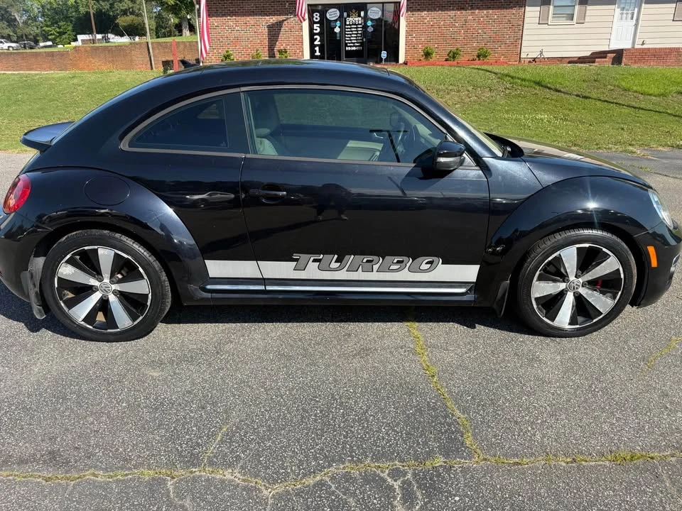 2013 Volkswagen A5 Beetle - Image 6 of 20
