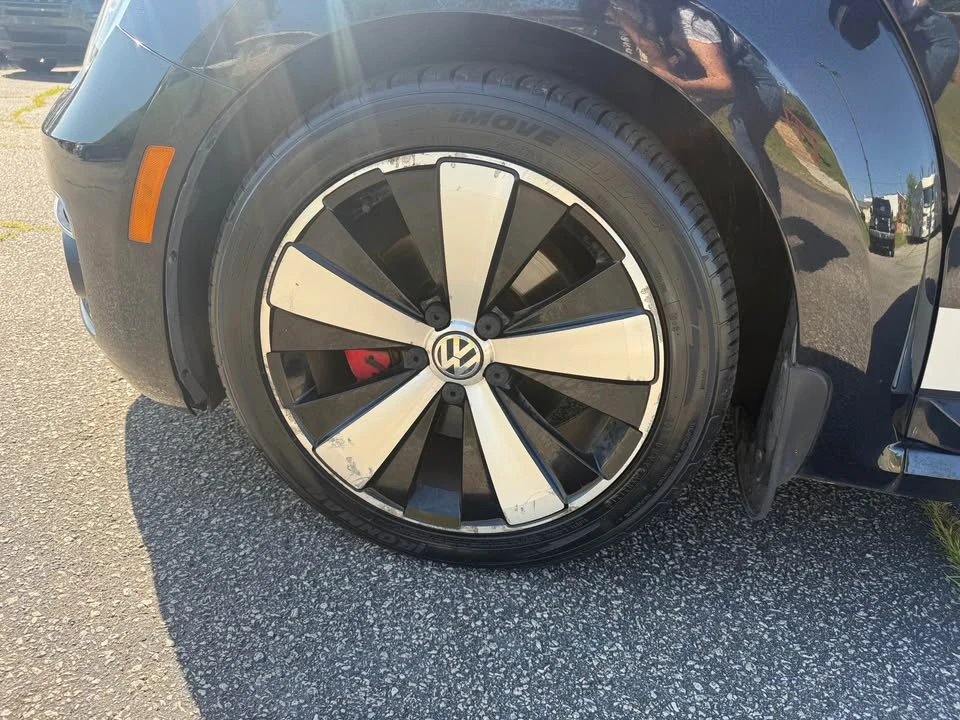 2013 Volkswagen A5 Beetle - Image 10 of 20