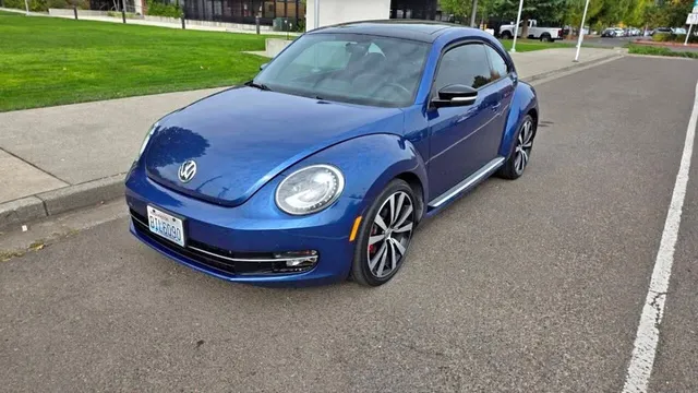 2013 Volkswagen Beetle Turbo 2dr Coupe