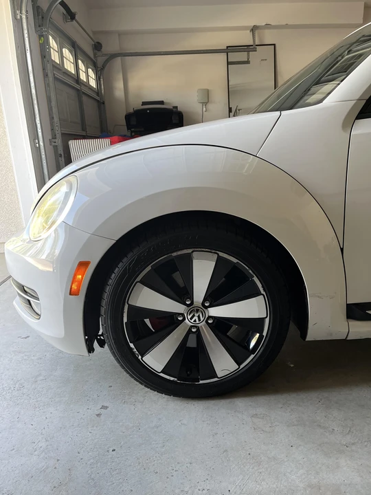 2013 Volkswagen A5 Beetle - Image 20 of 31