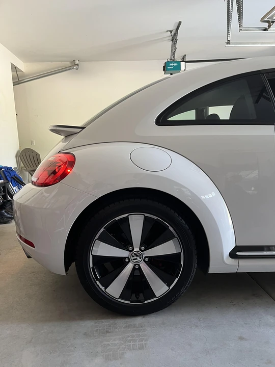 2013 Volkswagen A5 Beetle - Image 22 of 31
