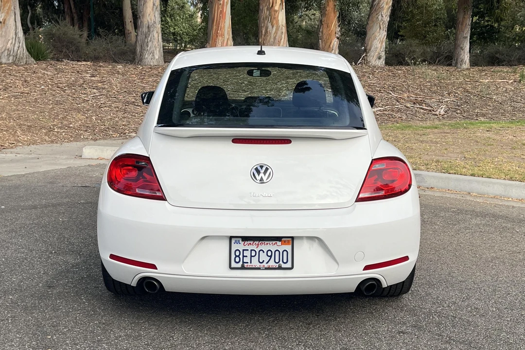 2013 Volkswagen A5 Beetle - Image 5 of 31