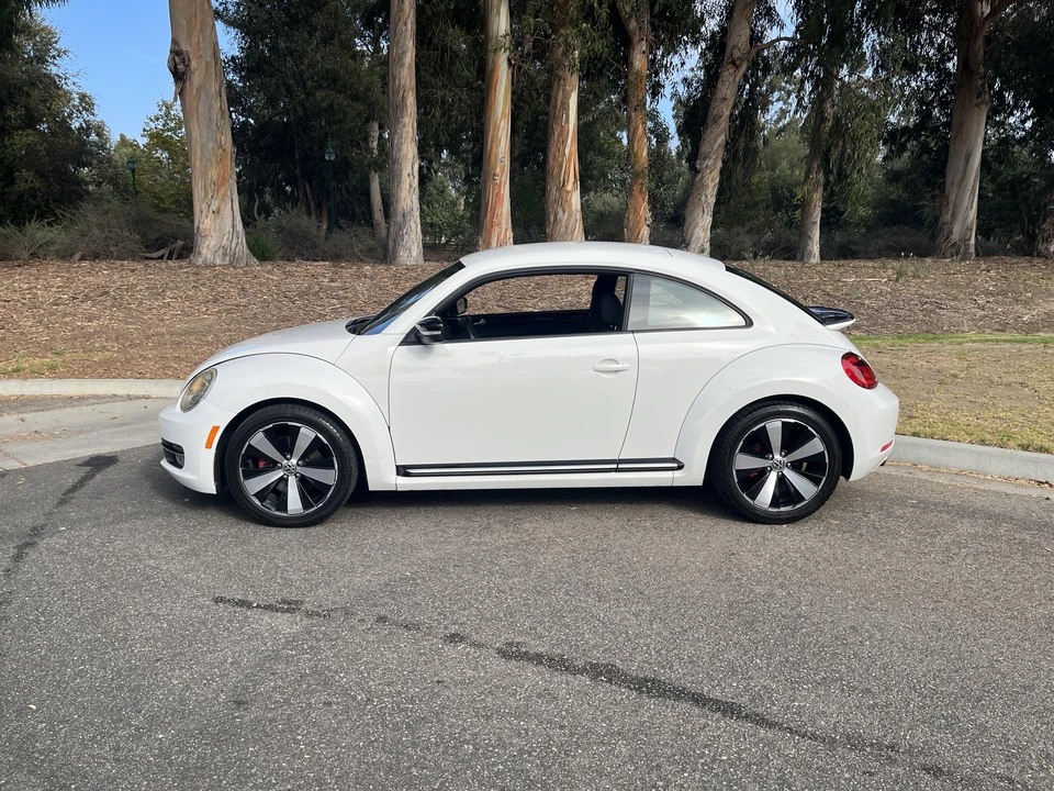 2013 Volkswagen A5 Beetle - Image 12 of 31