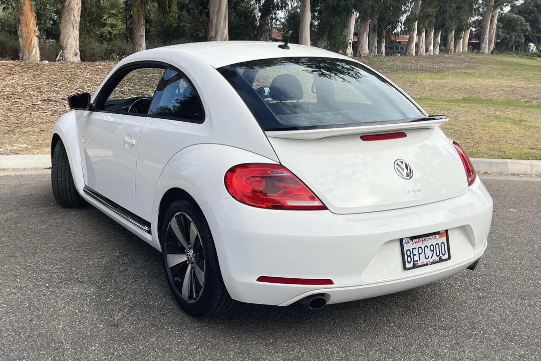 2013 Volkswagen A5 Beetle - Image 4 of 31