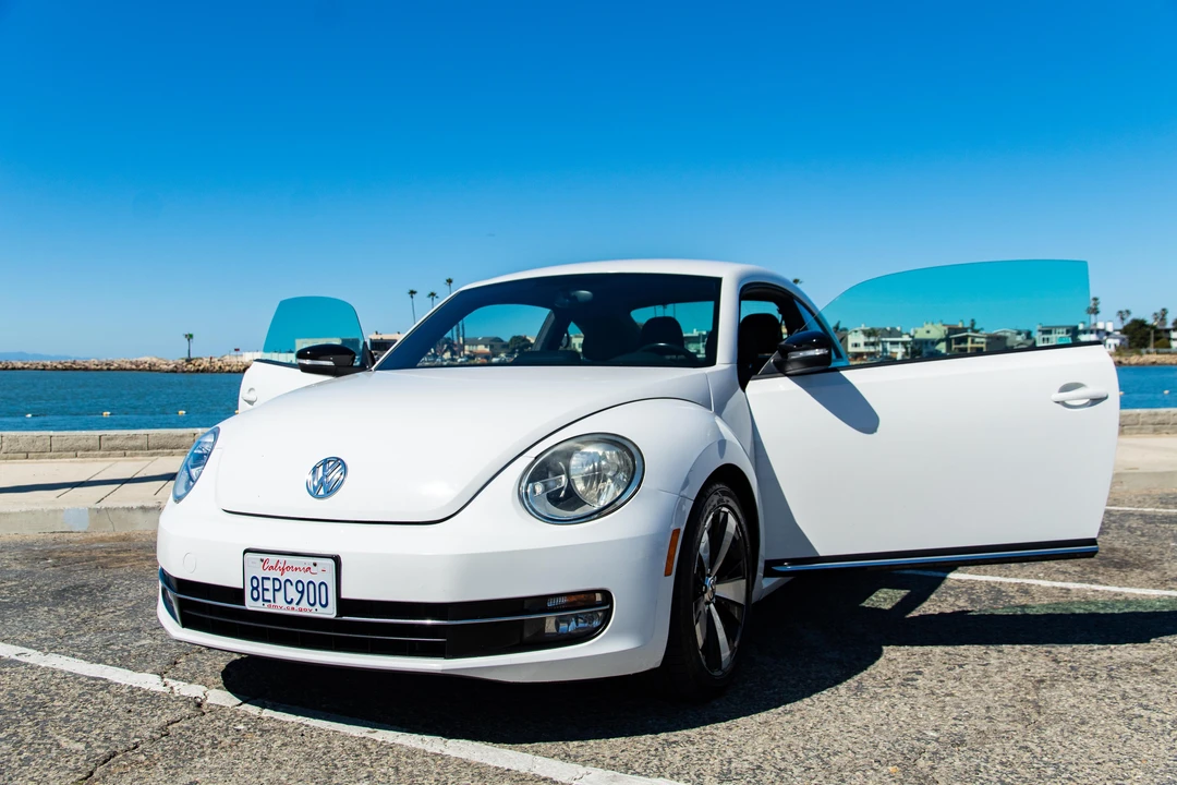 2013 Volkswagen A5 Beetle - Image 9 of 31