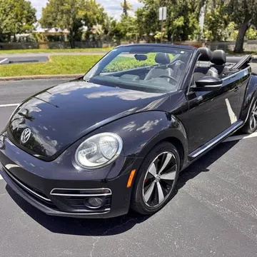 2013 Volkswagen Beetle Turbo 60's Edition Convertible