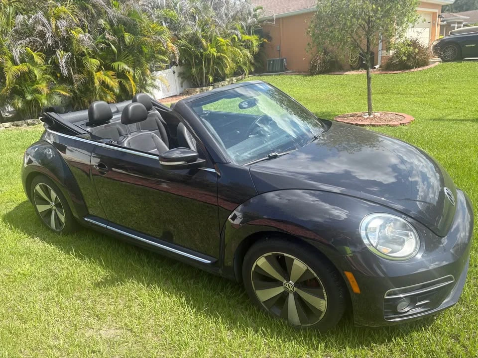 2013 Volkswagen A5 Beetle - Image 3 of 5