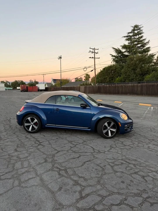 2013 Volkswagen A5 Beetle - Image 2 of 11