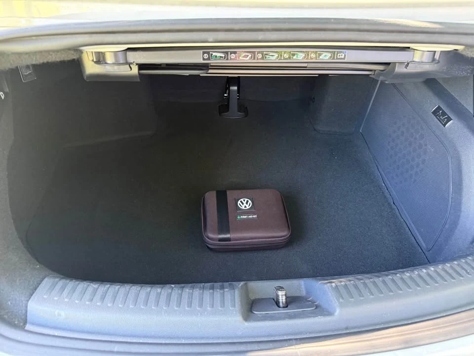 2013 Volkswagen A5 Beetle - Image 5 of 10