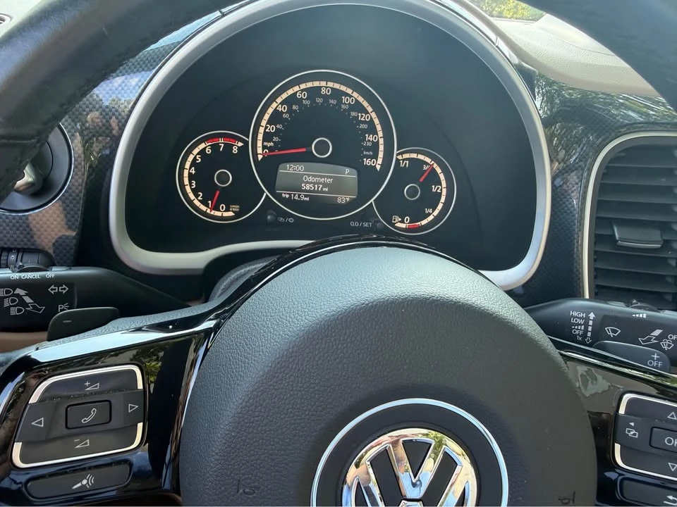 2013 Volkswagen A5 Beetle - Image 4 of 10