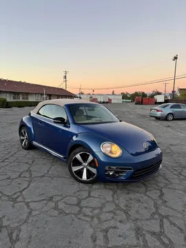 2013 Volkswagen Beetle Turbo Convertible 2D