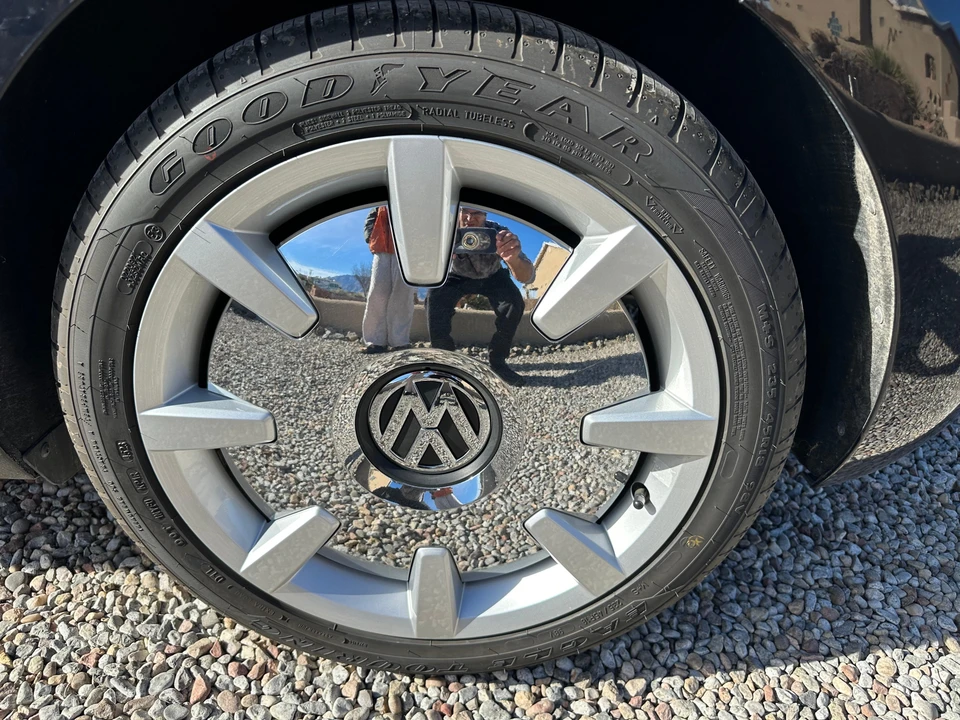 2013 Volkswagen A5 Beetle - Image 27 of 31