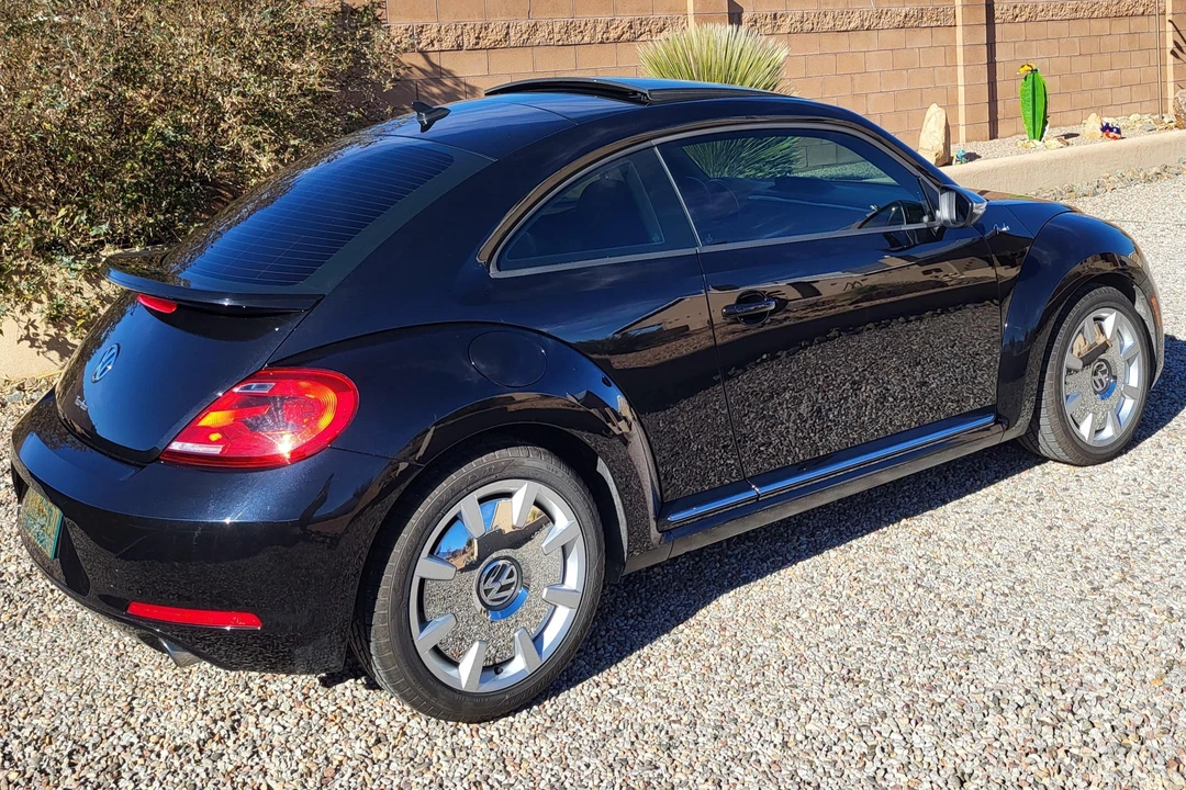 2013 Volkswagen A5 Beetle - Image 5 of 31
