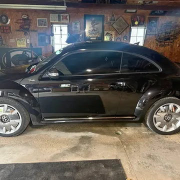 2013 Volkswagen Beetle Turbo Fender Edition Hatchback 2D