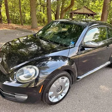 2013 Volkswagen Beetle Turbo Fender Edition