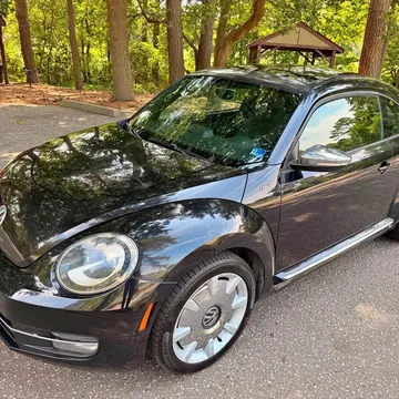 2013 Volkswagen Beetle Turbo Fender Edition