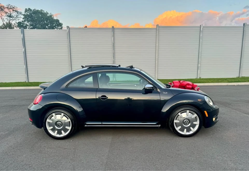 2013 Volkswagen A5 Beetle - Image 8 of 20