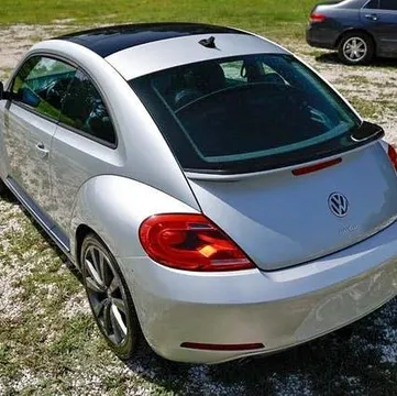 2013 Volkswagen Beetle Turbo Fender Edition