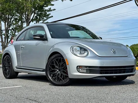 2013 Volkswagen Beetle Turbo Hatchback 2D