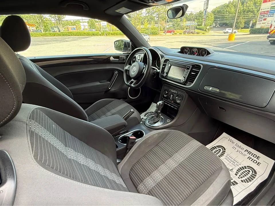 2013 Volkswagen A5 Beetle - Image 14 of 20