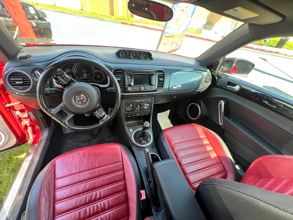 2013 Volkswagen A5 Beetle - Image 6 of 8
