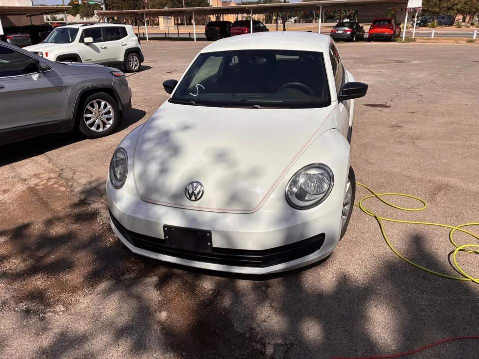 2013 Volkswagen A5 Beetle - Image 4 of 6
