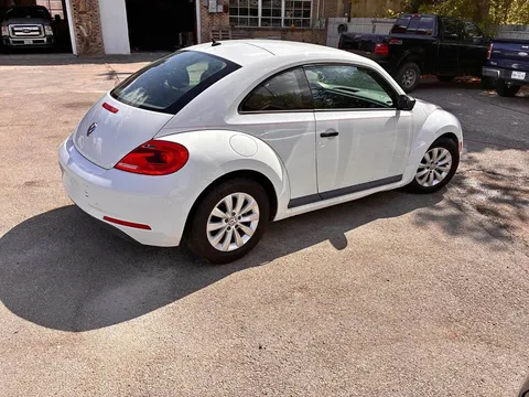 2013 Volkswagen Beetle Turbo Hatchback 2D