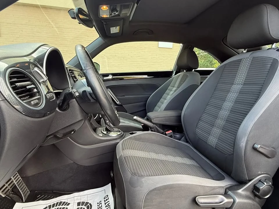 2013 Volkswagen A5 Beetle - Image 7 of 19