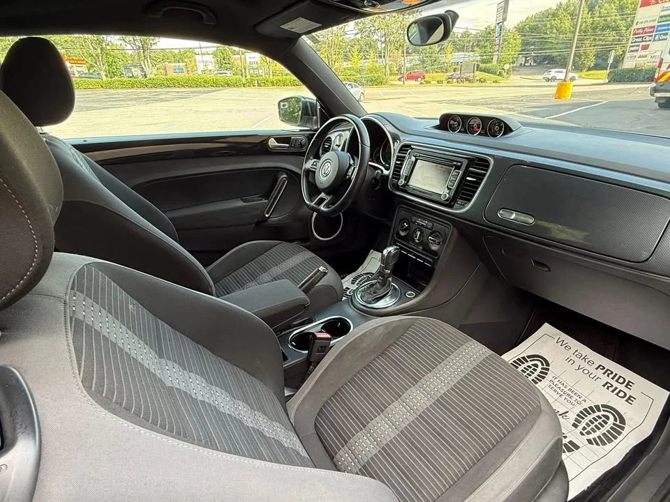 2013 Volkswagen A5 Beetle - Image 14 of 19