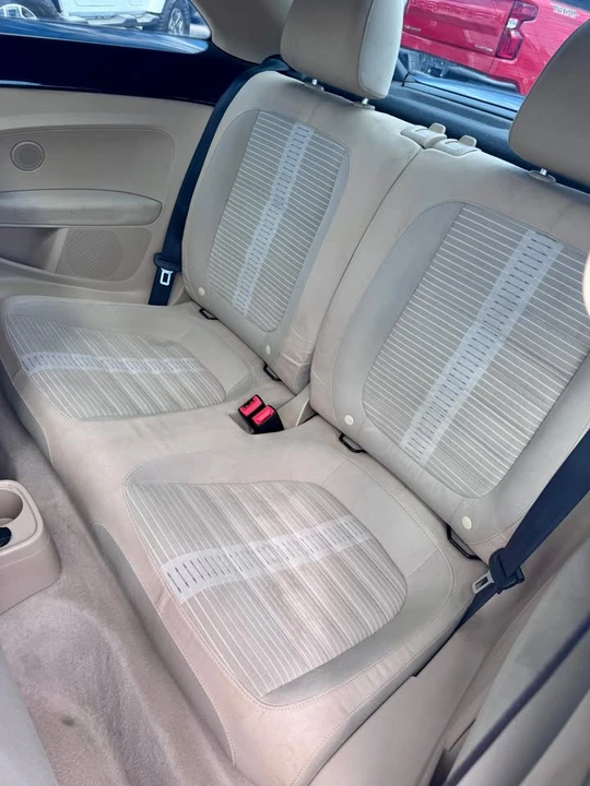 2013 Volkswagen A5 Beetle - Image 10 of 13
