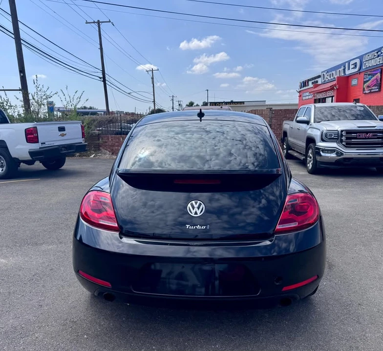 2013 Volkswagen A5 Beetle - Image 8 of 13