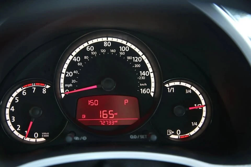 2013 Volkswagen A5 Beetle - Image 14 of 19