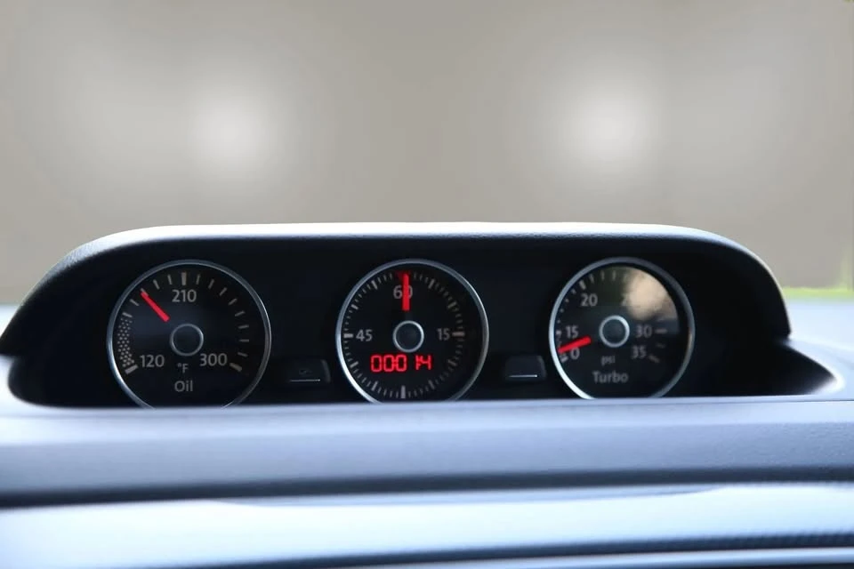 2013 Volkswagen A5 Beetle - Image 16 of 19