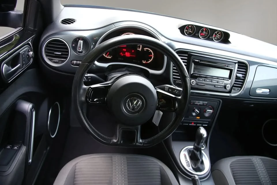 2013 Volkswagen A5 Beetle - Image 13 of 19