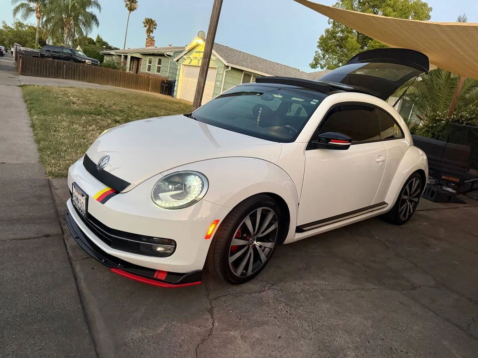 2013 Volkswagen A5 Beetle - Image 13 of 16