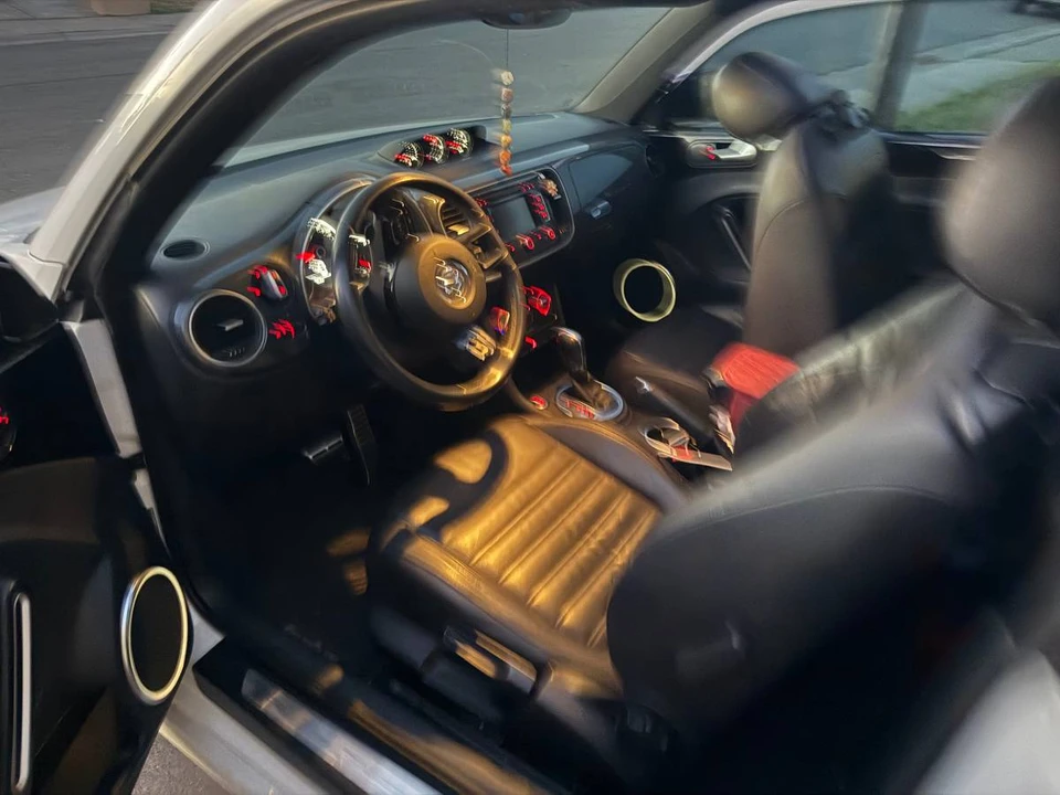 2013 Volkswagen A5 Beetle - Image 11 of 16