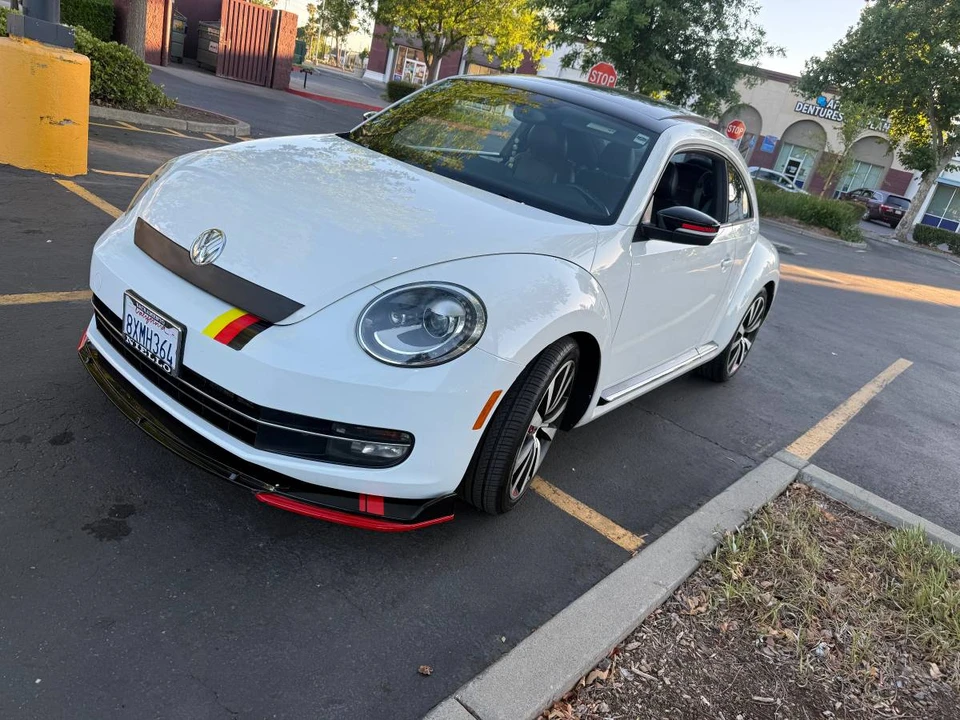 2013 Volkswagen A5 Beetle - Image 3 of 16