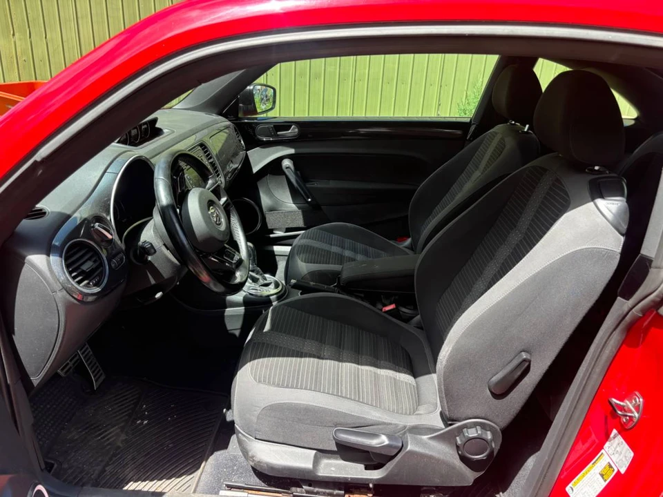 2013 Volkswagen A5 Beetle - Image 14 of 18