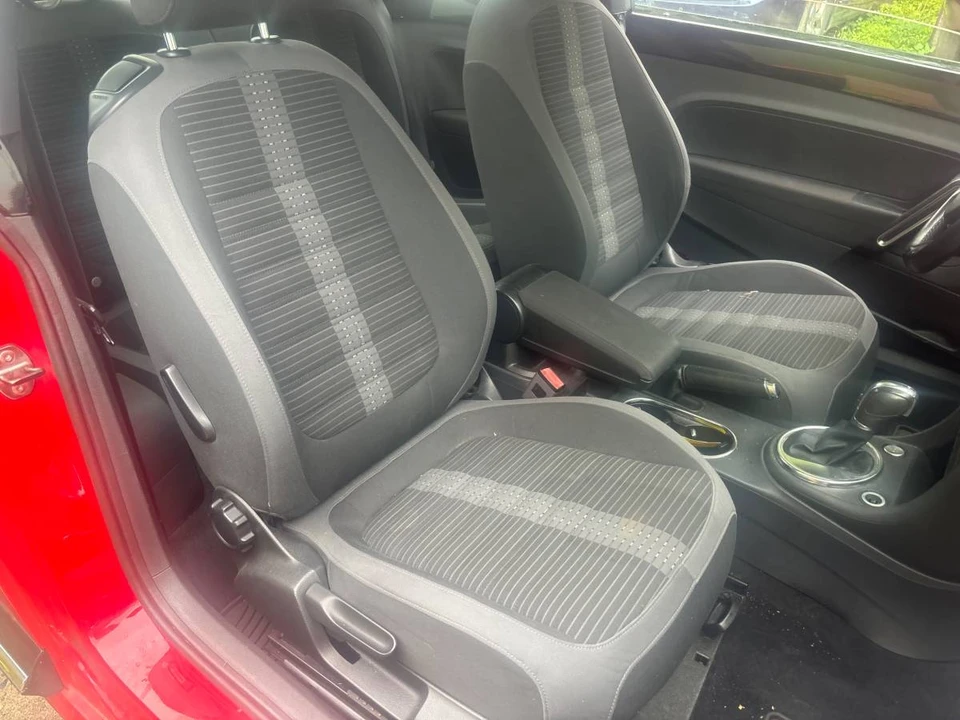 2013 Volkswagen A5 Beetle - Image 11 of 14