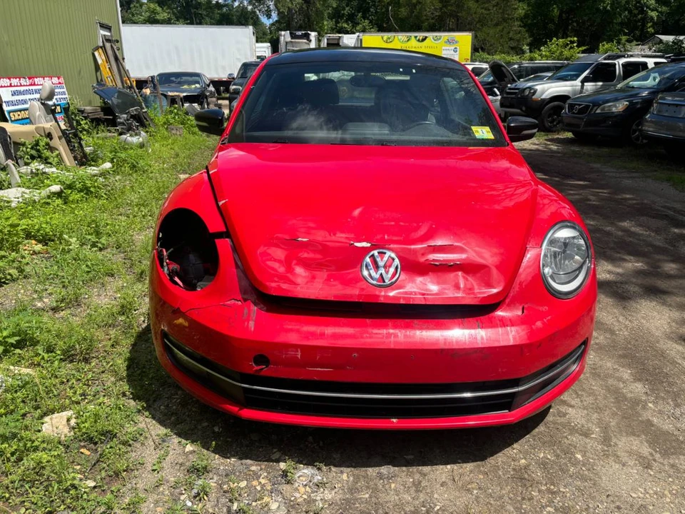 2013 Volkswagen A5 Beetle - Image 7 of 18