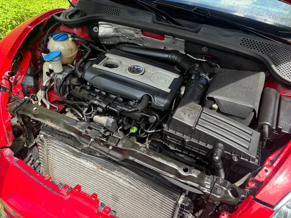 2013 Volkswagen A5 Beetle - Image 12 of 18