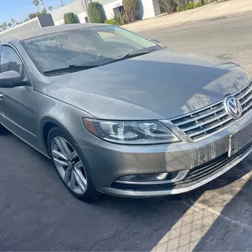2013 Volkswagen CC 2.0T R-Line Executive Sedan 4D