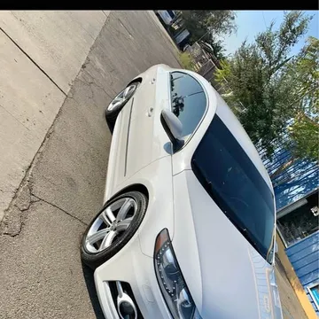 2013 Volkswagen CC 2.0T R-Line