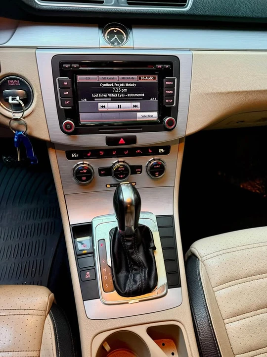 2013 Volkswagen CC - Image 5 of 11