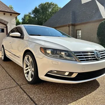 2013 Volkswagen CC 2.0T Sport Sedan 4D